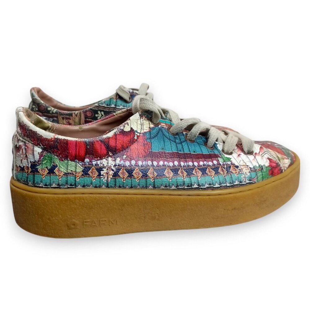 Rare Farm Rio Adidas collab - Picture 4 of 16